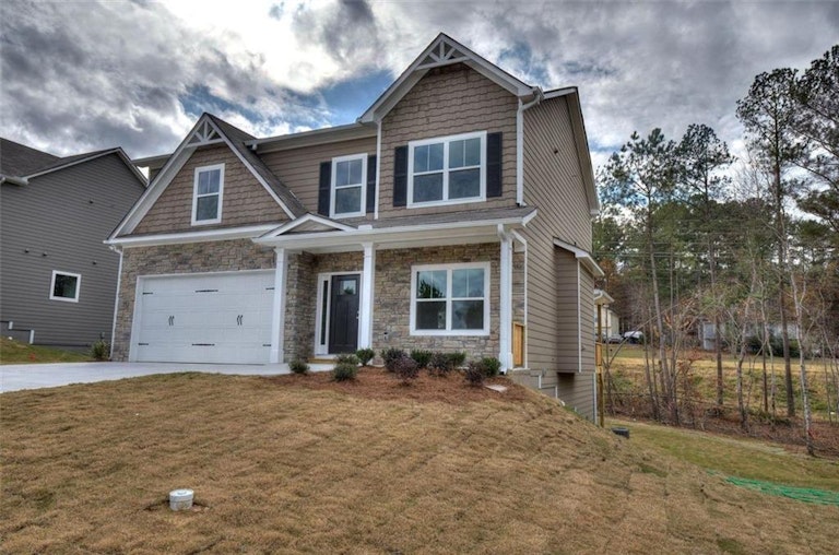 Photo 4 of 34 - 301 Melody Ln, Cartersville, GA 30121