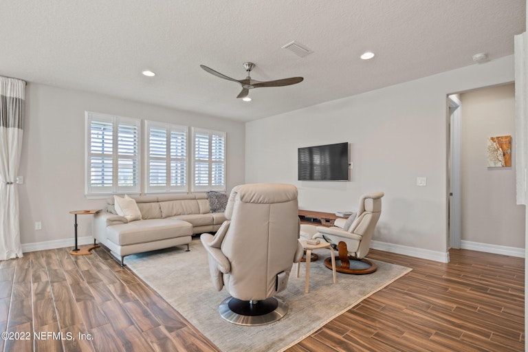 Photo 15 of 29 - 104 Lantern Oak Ln, Ponte Vedra, FL 32081