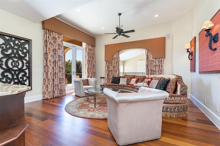 Photo 15 of 25 - 6235 Cypress Chase Dr, Windermere, FL 34786