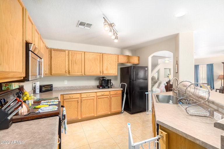 Photo 7 of 23 - 22318 W La Pasada Blvd, Buckeye, AZ 85326