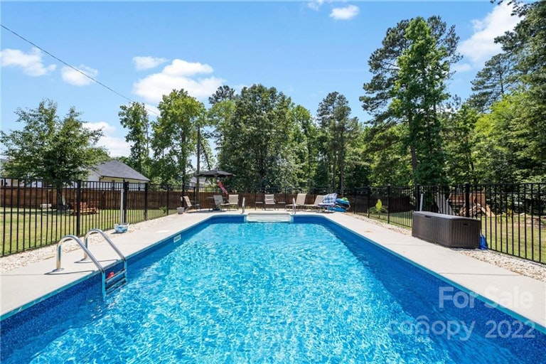 Photo 33 of 48 - 1200 Hess Rd, Concord, NC 28025