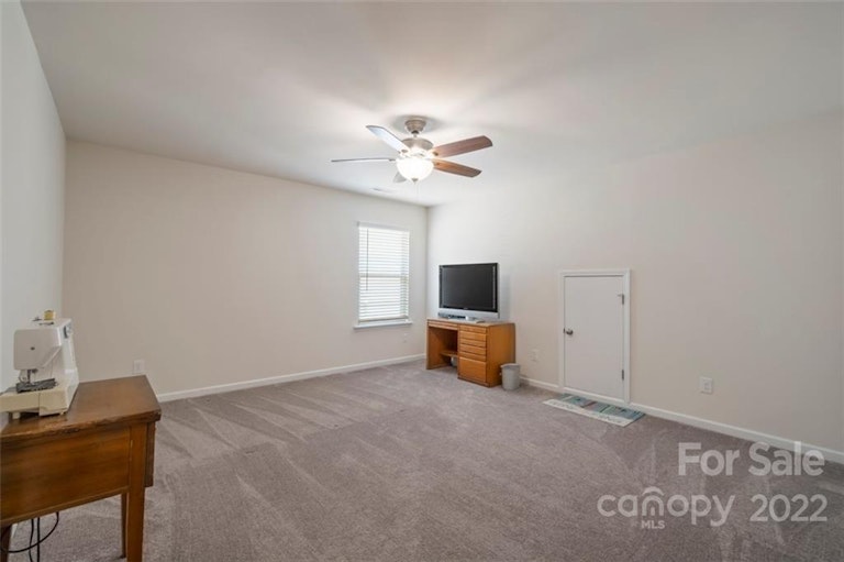 Photo 40 of 48 - 15003 Luna Dr, Charlotte, NC 28278