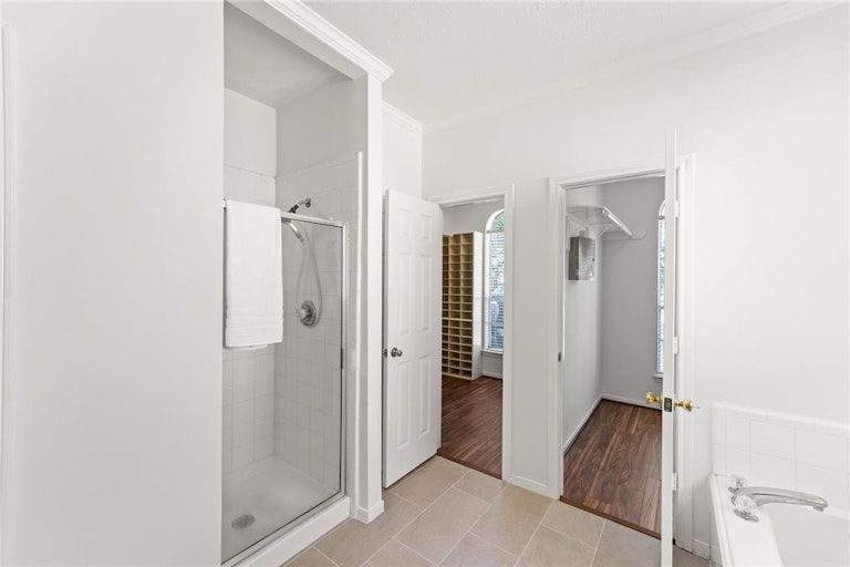 Photo 16 of 26 - 18115 Polo Meadow Dr, Humble, TX 77346