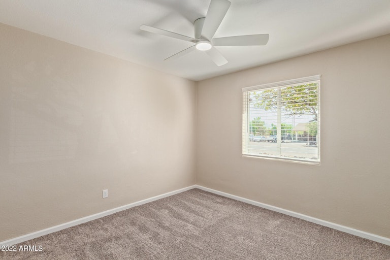 Photo 10 of 18 - 347 N Thunderbird Dr, Apache Junction, AZ 85120
