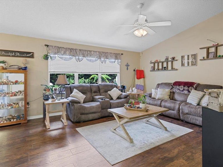 Photo 8 of 43 - 9031 Irondale Ln, Hudson, FL 34667