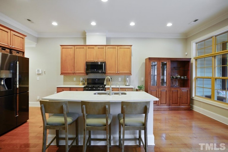 Photo 13 of 41 - 309 Sunstone Dr, Cary, NC 27519