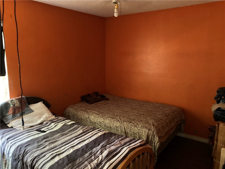 Photo 10 of 14 - 7001 Kildare Cv, Austin, TX 78724