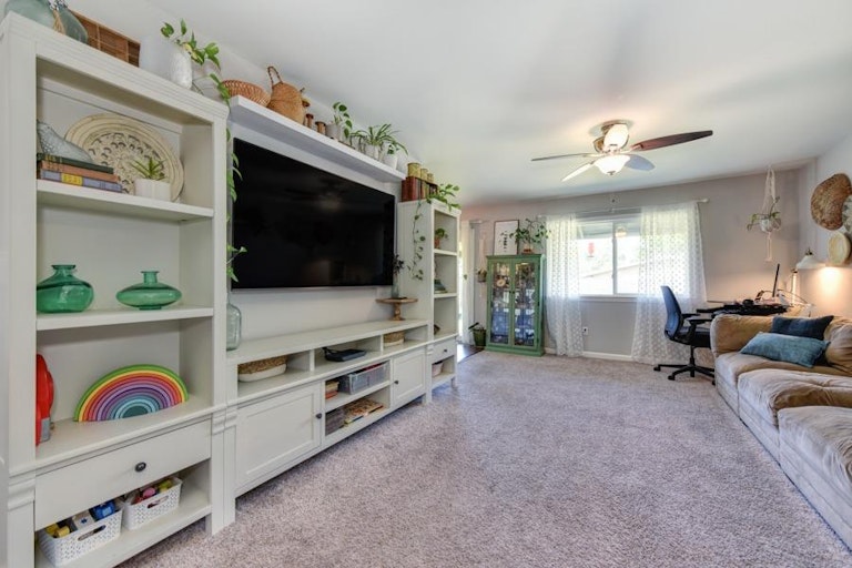Photo 10 of 31 - 4137 California Ave, Carmichael, CA 95608