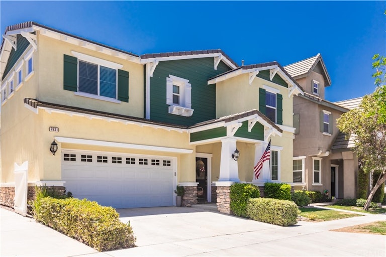 Photo 4 of 48 - 7931 Barnstormer Ct, Chino, CA 91708