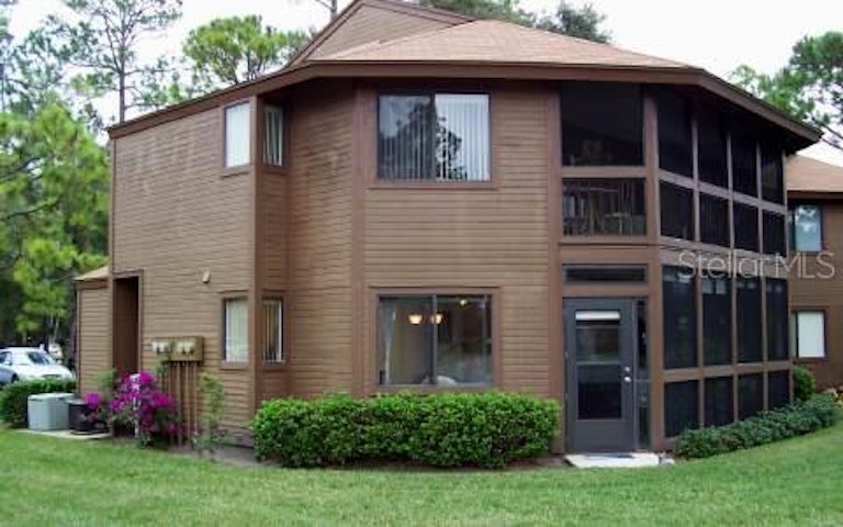 Photo 1 of 1 - 5 Salisbury Ct, Palm Coast, FL 32137