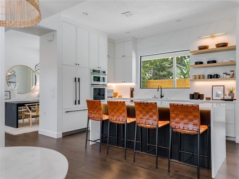 Photo 15 of 62 - 4012 Conway Place Cir, Orlando, FL 32812