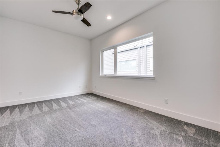 Photo 19 of 27 - 1234 Hyde Ct, Dallas, TX 75215