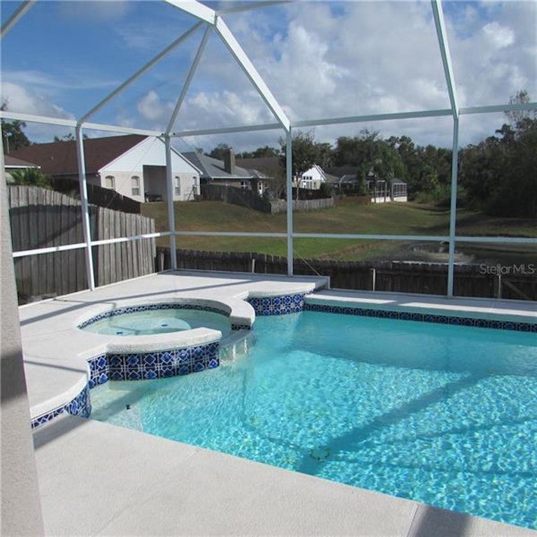 Photo 11 of 19 - 3520 Gray Whetstone St, Brandon, FL 33511
