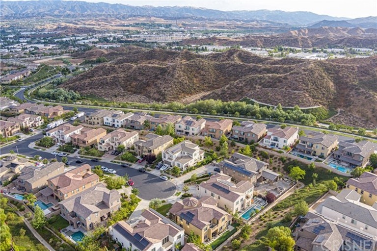 Photo 57 of 63 - 28322 Chisel Ct, Valencia, CA 91354