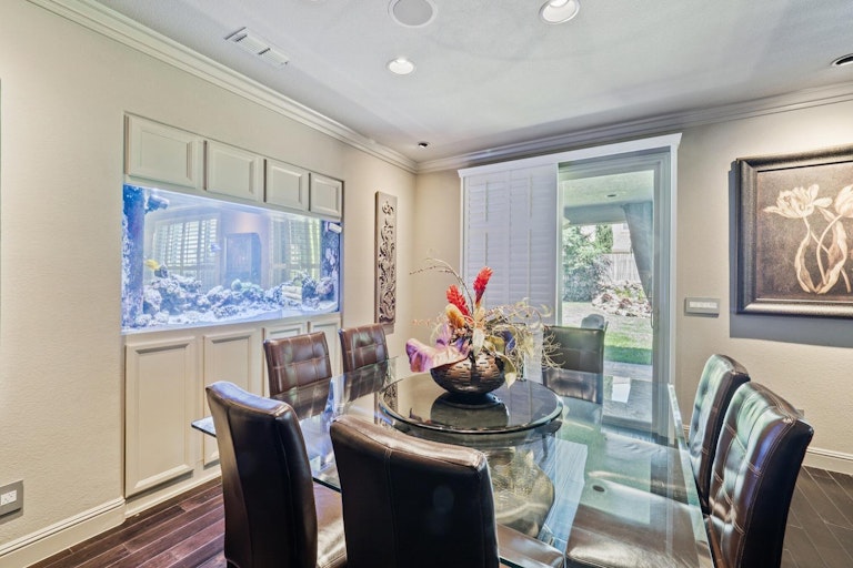 Photo 12 of 49 - 309 Fieldbrook Ct, Roseville, CA 95747