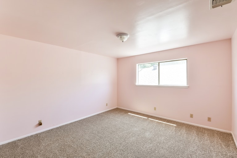 Photo 21 of 25 - 5801 Winterhaven Dr, Windcrest, TX 78239