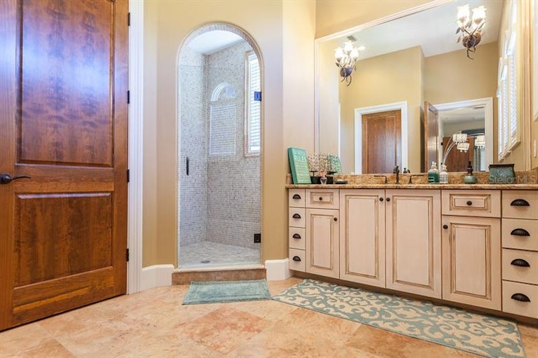 Photo 18 of 25 - 6235 Cypress Chase Dr, Windermere, FL 34786