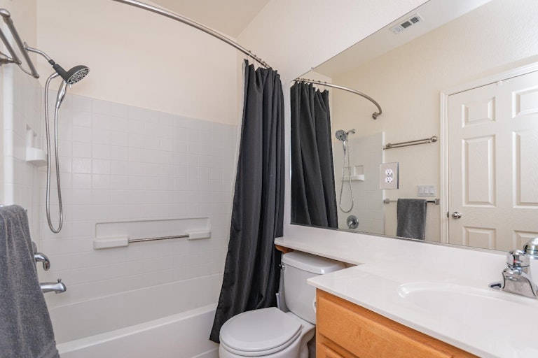 Photo 31 of 42 - 955 Marvin Gardens Way #28, Rocklin, CA 95765