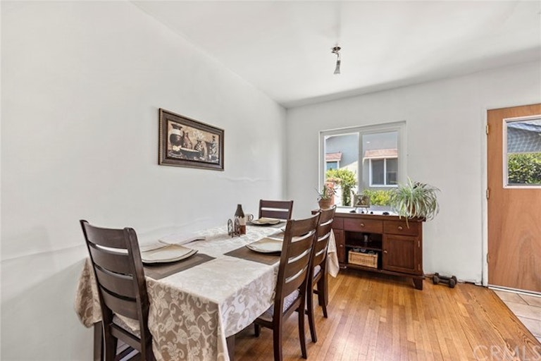 Photo 5 of 21 - 9424 Rose Ave, Montclair, CA 91763