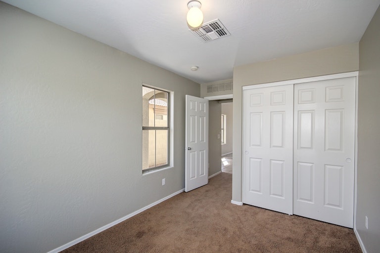 Photo 16 of 24 - 383 E Christopher St, San Tan Valley, AZ 85140
