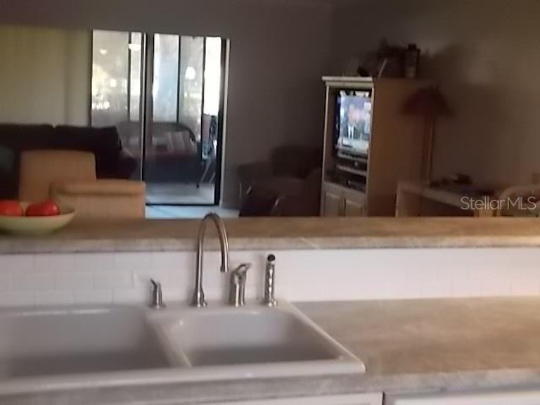 Photo 7 of 20 - 528 Spring Lakes Blvd #528, Bradenton, FL 34210