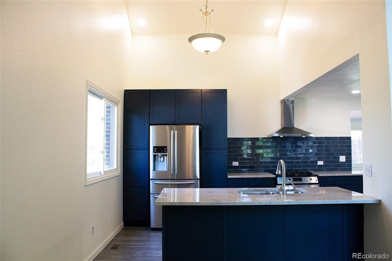 Photo 9 of 37 - 7659 Robb St, Arvada, CO 80005