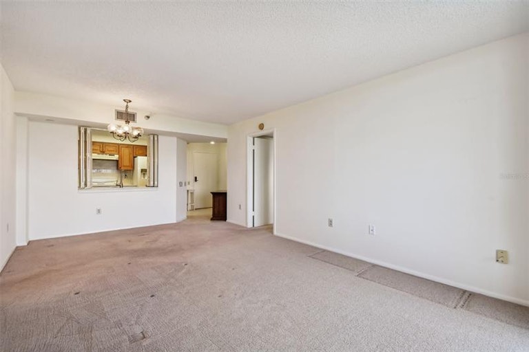 Photo 17 of 51 - 2333 Feather Sound Dr Unit B507, Clearwater, FL 33762