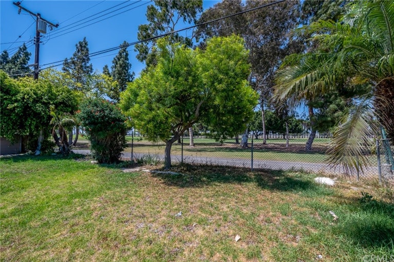 Photo 22 of 22 - 5351 Santa Catalina Ave, Garden Grove, CA 92845