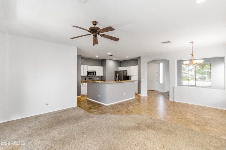 Photo 3 of 23 - 29919 N Little Leaf Dr, San Tan Valley, AZ 85143