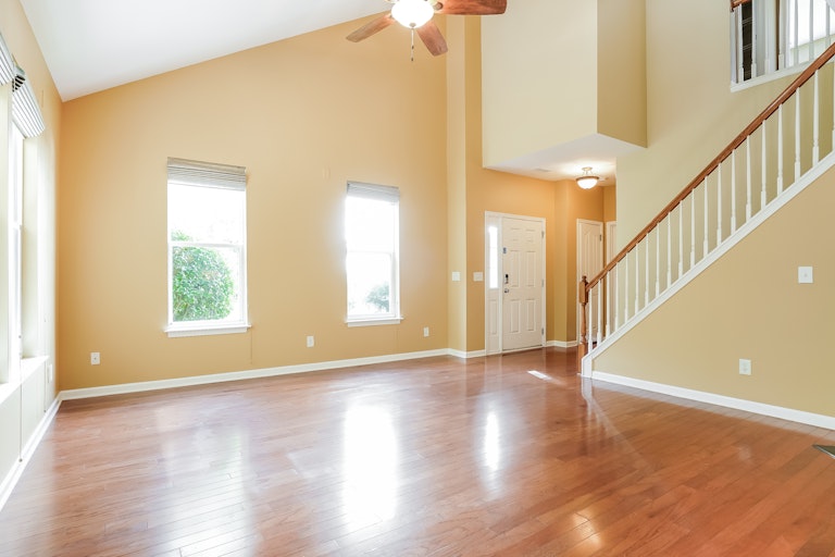 Photo 6 of 23 - 424 Hilltop View St, Cary, NC 27513