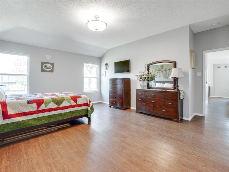 Photo 11 of 19 - 9904 Fillmore Dr, McKinney, TX 75072