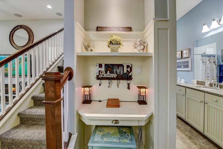 Photo 21 of 64 - 511 Winterside Dr, Apollo Beach, FL 33572