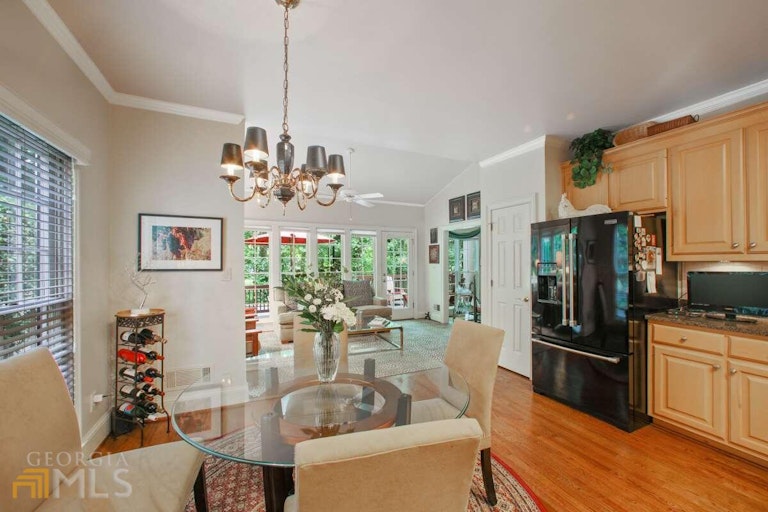 Photo 18 of 55 - 3725 Harts Pl, Atlanta, GA 30341