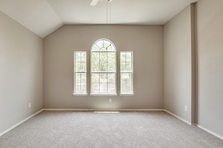Photo 25 of 36 - 6400 Sidney Ln, McKinney, TX 75070