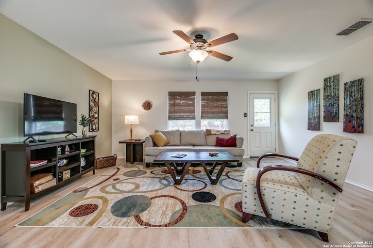 Photo 10 of 25 - 3630 Crimson Star, San Antonio, TX 78261