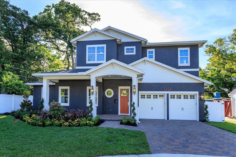 Photo 1 of 25 - 2325 Princeton Ct, Orlando, FL 32804