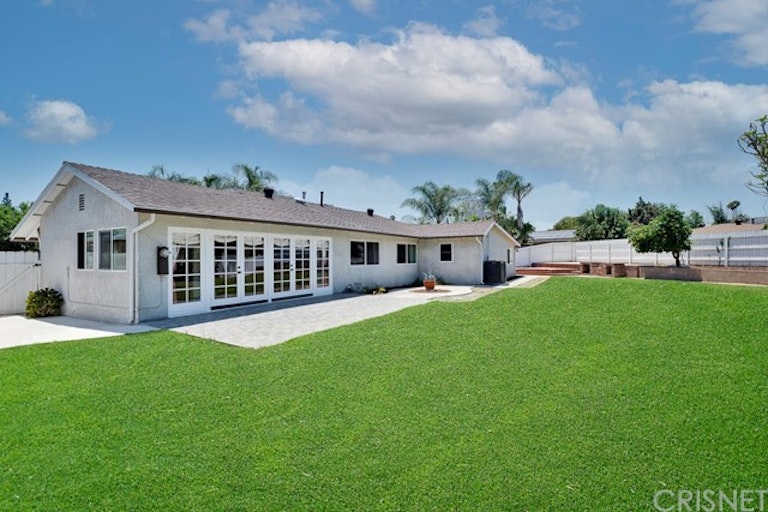 Photo 1 of 50 - 23019 Blythe St, West Hills, CA 91304