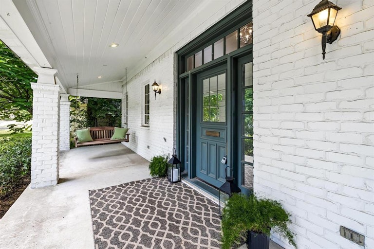 Photo 4 of 40 - 5204 Willis Ave, Dallas, TX 75206