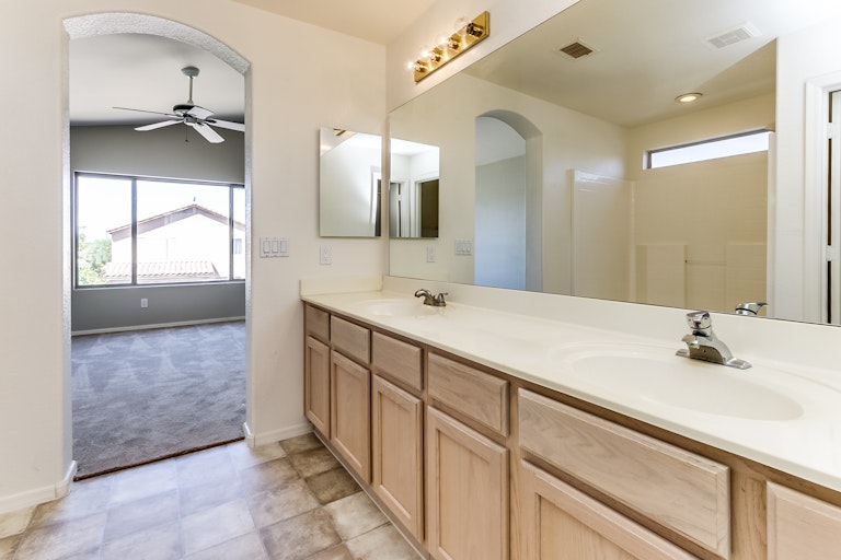 Photo 20 of 31 - 7010 W Aire Libre Ave, Peoria, AZ 85382
