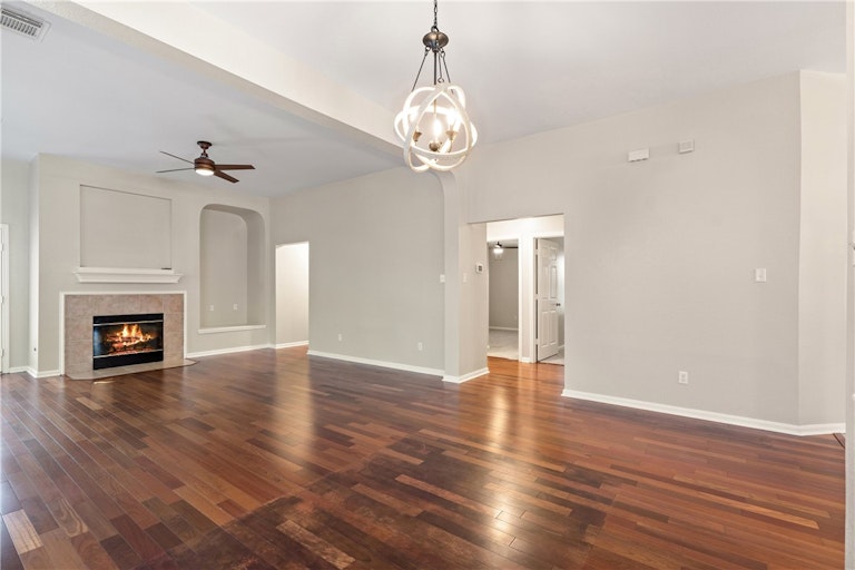 Photo 9 of 25 - 4125 Gazley Ln, Austin, TX 78732