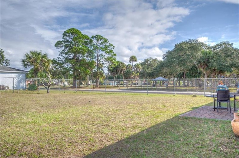 Photo 24 of 25 - 4614 McKibben Dr, North Port, FL 34287