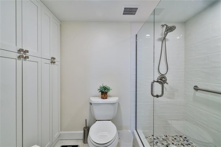 Photo 24 of 33 - 4139 S Atlantic Ave Unit B609, New Smyrna Beach, FL 32169