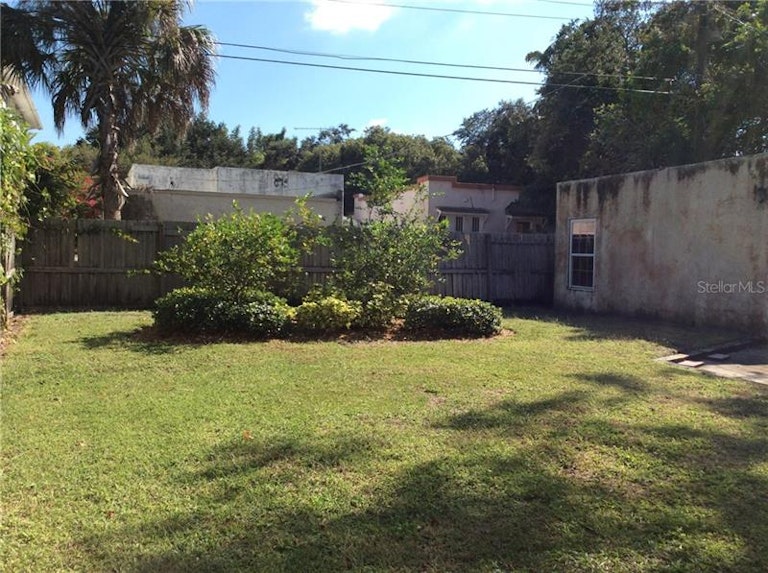 Photo 18 of 18 - 3535 Jacinto Ct, Sarasota, FL 34239