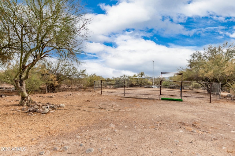 Photo 32 of 56 - 44807 N 20th St, New River, AZ 85087