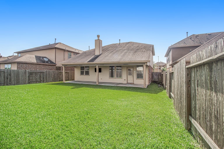 Photo 7 of 18 - 11531 Slick Rock Dr, Richmond, TX 77406