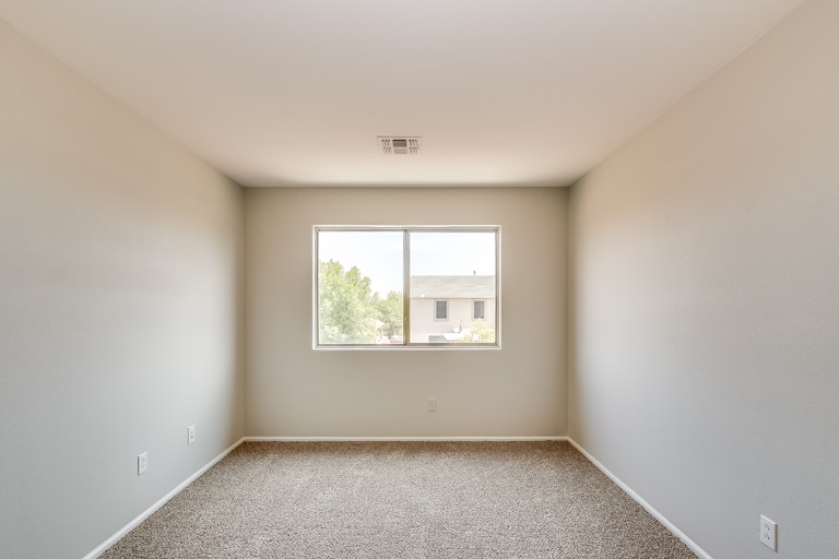 Photo 11 of 30 - 4938 W Desert Dr, Laveen, AZ 85339
