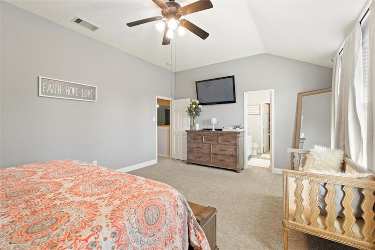 Photo 13 of 27 - 381 Bayberry Dr, Fate, TX 75087