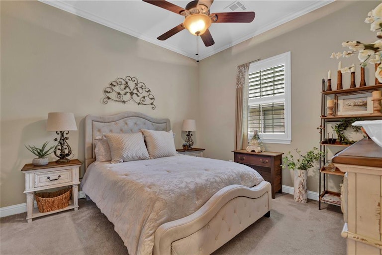 Photo 25 of 38 - 8702 Malardcrest Dr, Humble, TX 77346
