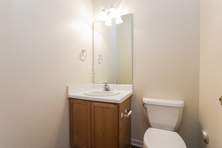 Photo 21 of 25 - 528 Misty Groves Cir, Morrisville, NC 27560