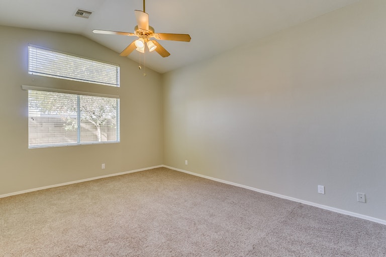Photo 16 of 33 - 268 S Springs Dr, Chandler, AZ 85225